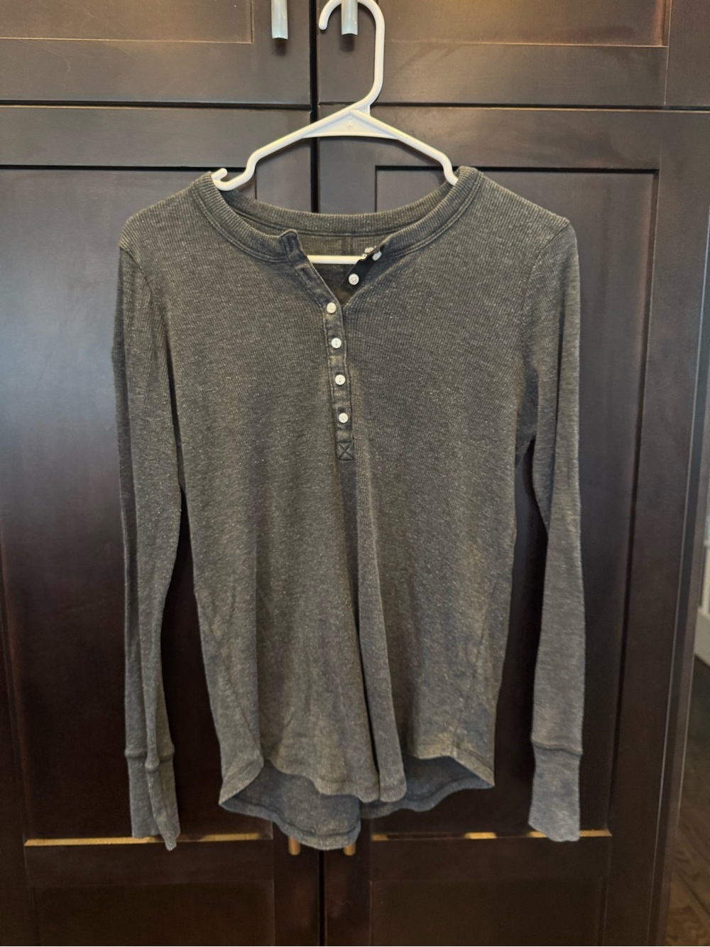 aerie Charcoal Gray Waffle Henley Long Sleeve Top